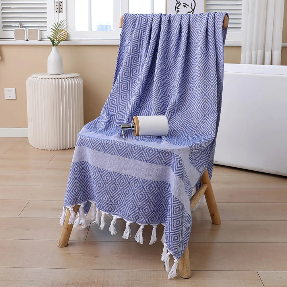 Turkish cotton beach towel with woven pattern