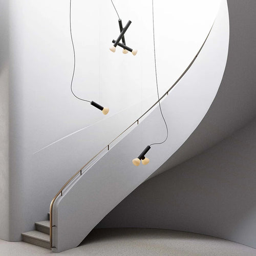 Modern glass pendant light for creative indoor lighting - vue 3 sur 9