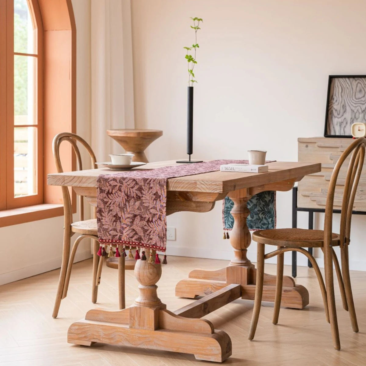 Nordic jacquard table runner with animal pattern and tassels
