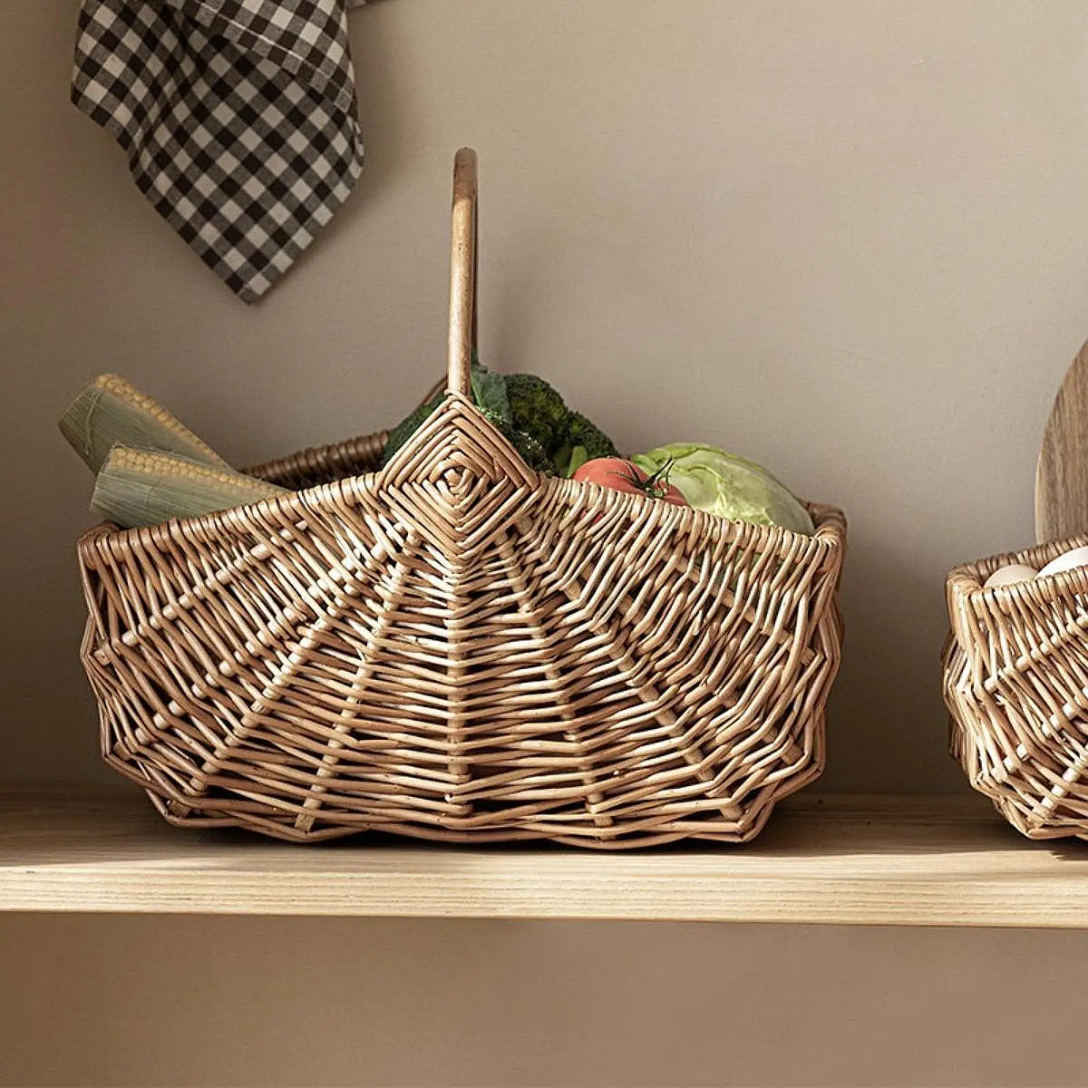 wicker basket for picnics, fruits, vegetables, camping and parties - vue 3 sur 7