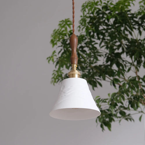 Nordic vintage ceramic and brass pendant chandelier - vue 6 sur 10