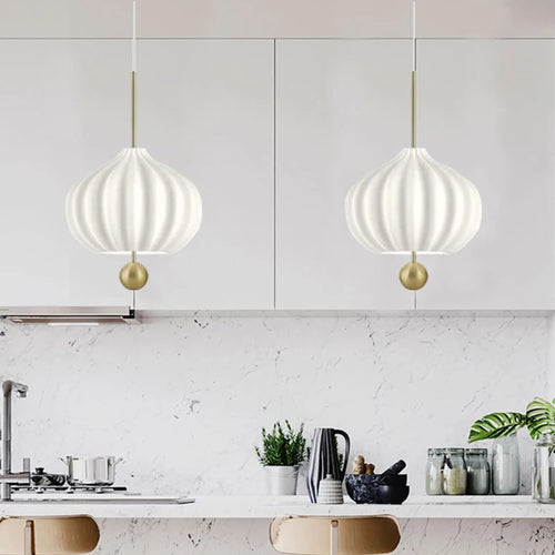 Modern pendant light with adjustable metal wire