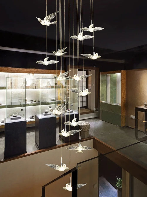 Minimalist acrylic chandelier for modern interior lighting - vue 2 sur 14