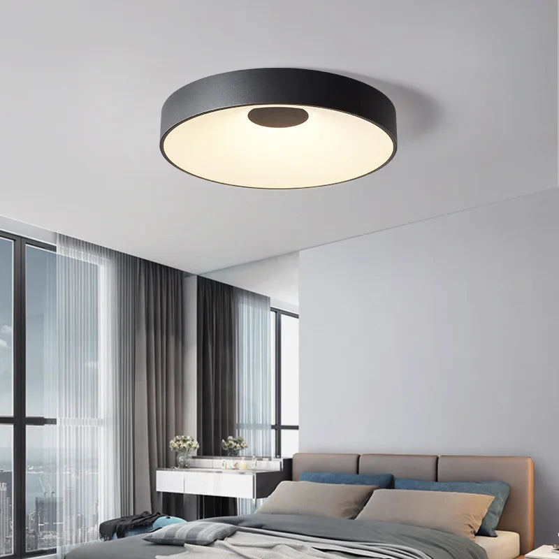 Modern minimalist round LED ceiling light for indoor use