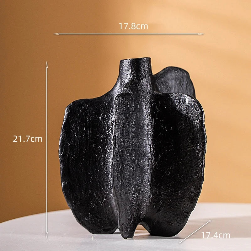 ceramic vase abstract craft for floral decoration - vue 9 sur 13