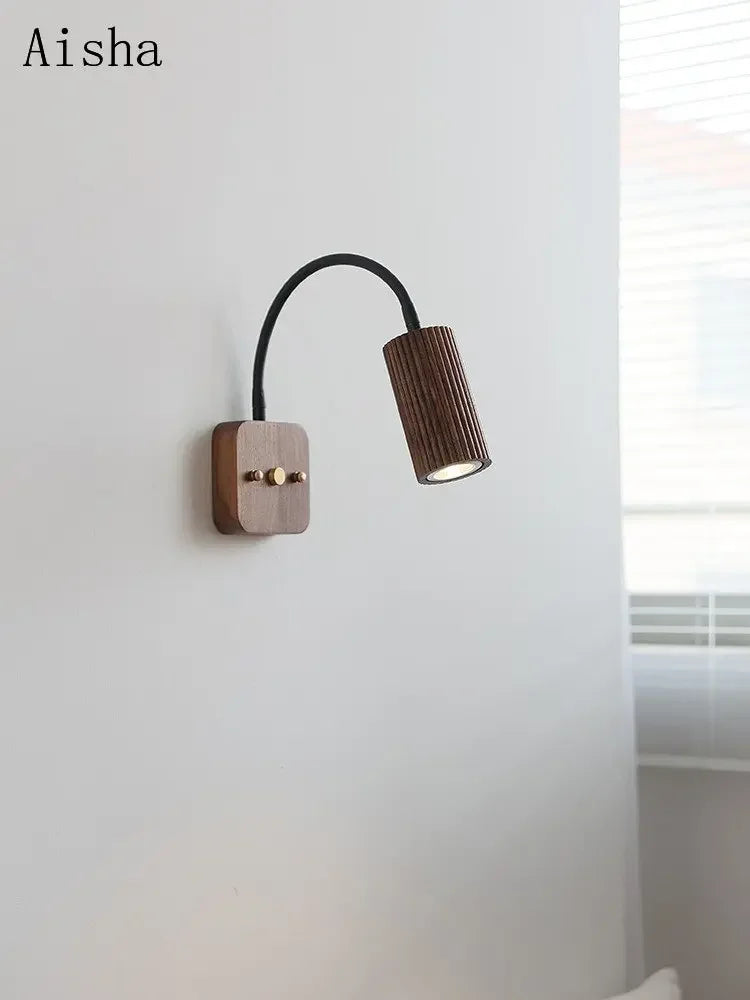 Creative retro wooden rotating wall light for indoors