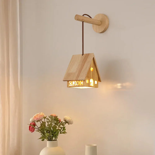 Solid wood chalet style wall light for children's room - vue 2 sur 8