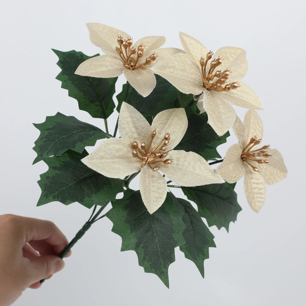 Artificial flower bouquet for Christmas and weddings 2025 - vue 9 sur 10