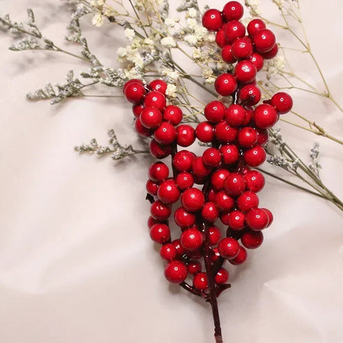 Artificial berry branch for Christmas decoration - vue 4 sur 12
