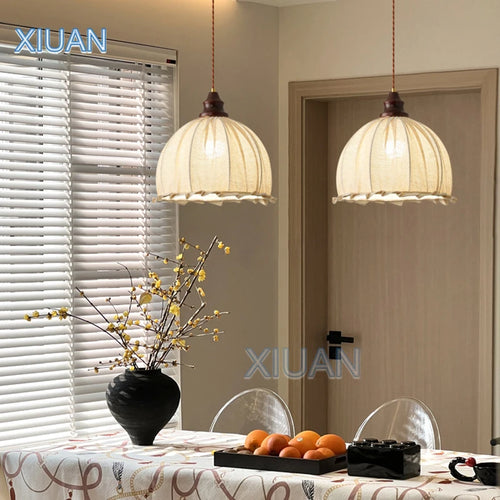 Retro wabi-sabi linen pendant light for medieval decor - vue 4 sur 10