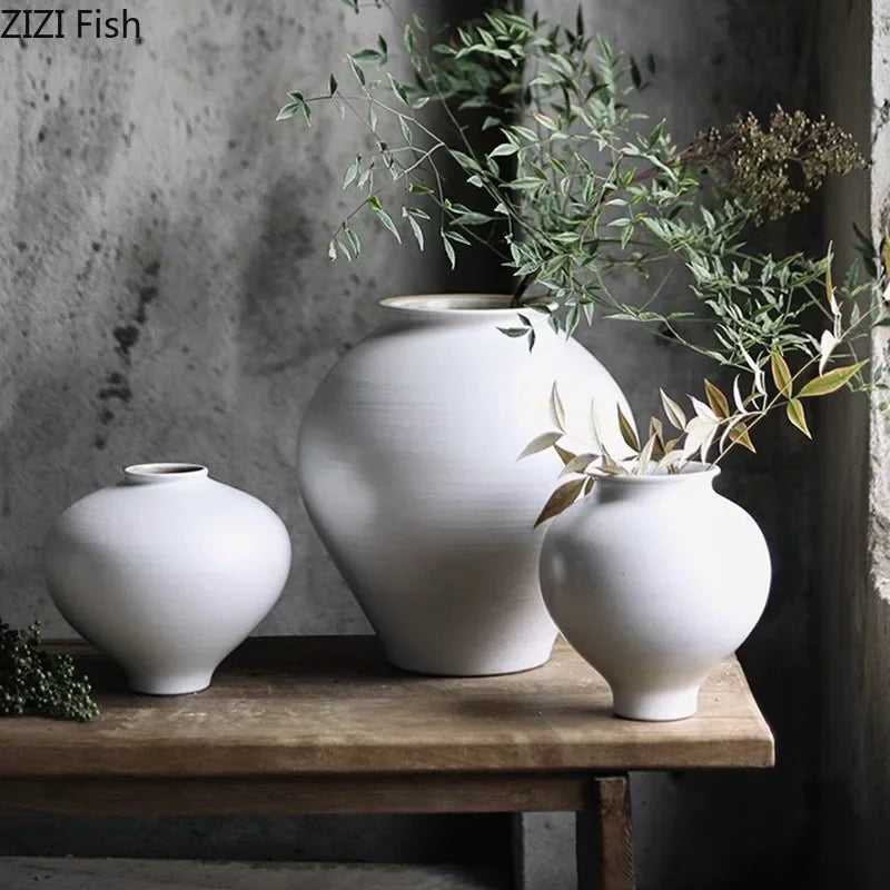 minimalist ceramic vase for elegant floral decoration