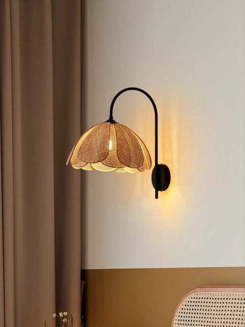 Japanese wall light for elegant interior decoration - vue 2 sur 10