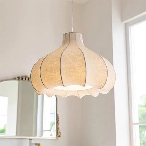 Antique silk pendant light wabi sabi design for elegant interiors - vue 2 sur 11