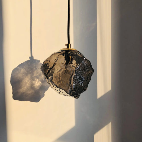 Nordic glass pendant light with creative retro ice lava design - vue 3 sur 9