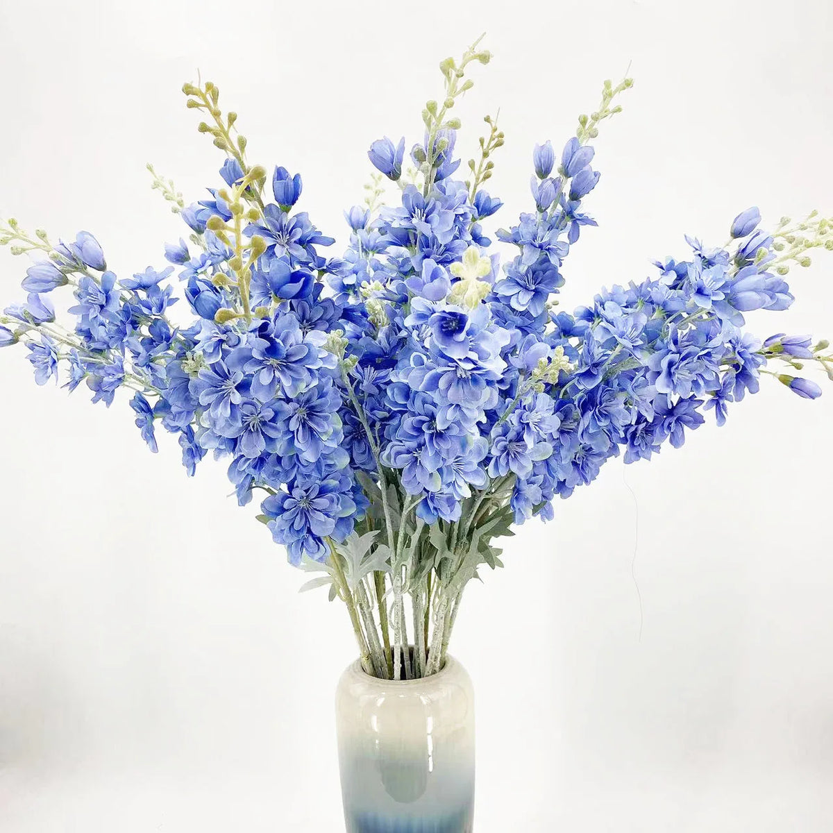 Flocked forks with artificial flowers for wedding and hotel decor