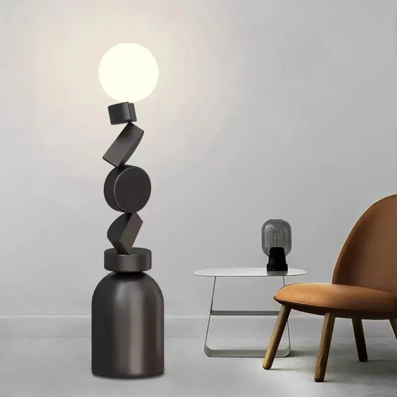 Round glass designer floor lamp for modern decor - vue 4 sur 9