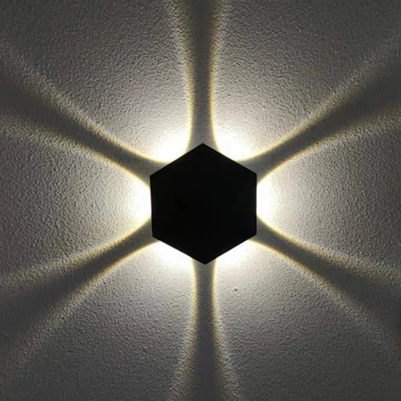 Hemisphere four-way up and down LED wall light 4W for bedside, hallway, home, balcony or garden - vue 6 sur 10