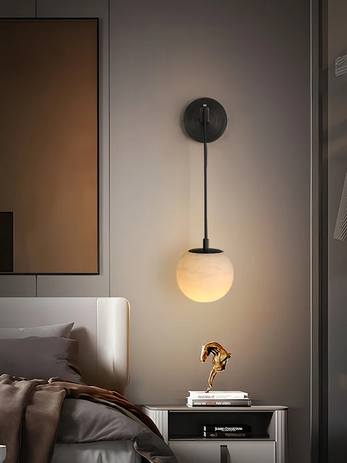 Modern bedside lamp in copper and natural marble - vue 4 sur 10