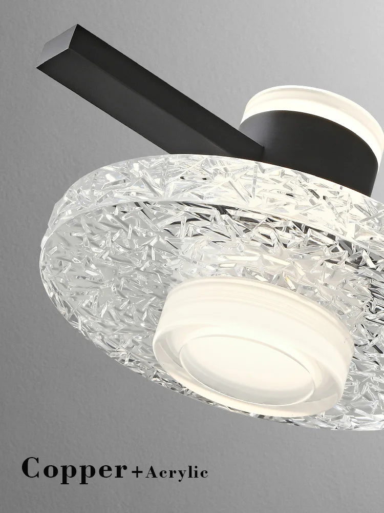 Minimalist brass pendant light for elegant lighting - vue 5 sur 9