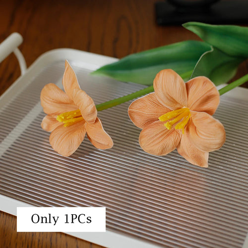 Artificial tulip flowers for wedding and garden decoration