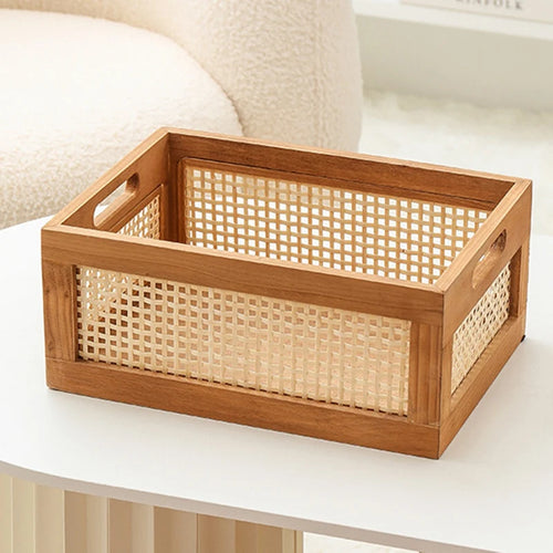 decorative rattan basket for storage and organization - vue 7 sur 7