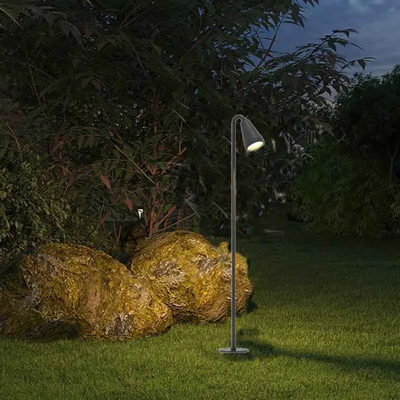 Modern waterproof outdoor lamp for garden and lawn - vue 9 sur 9