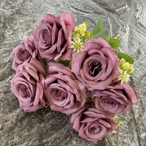 Decorative artificial rose bouquet for events and venues - vue 13 sur 15