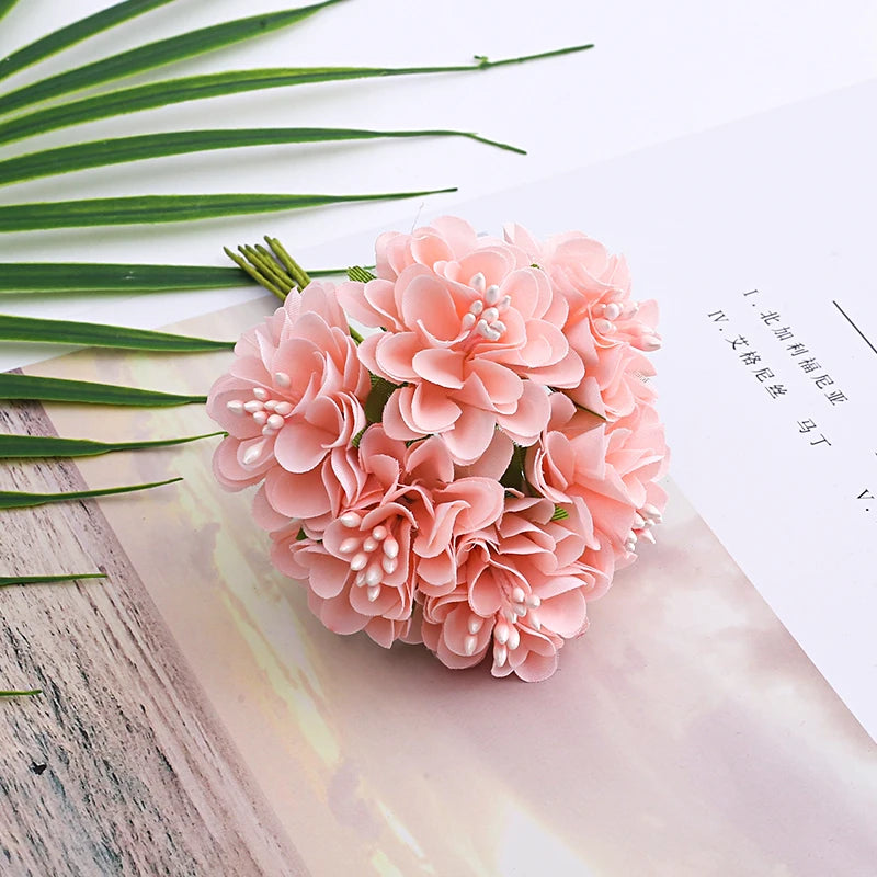 Mini artificial hydrangea flower bouquet for decoration and crafts - vue 15 sur 15