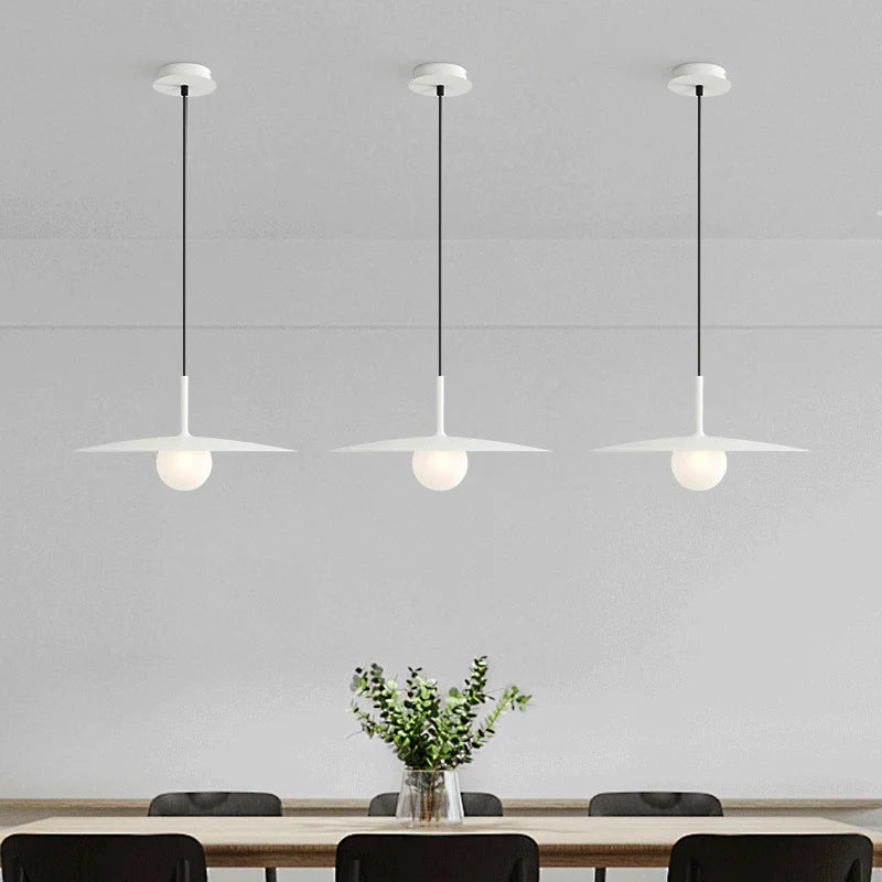 Modern minimalist chandelier for creative interior decor - vue 3 sur 9