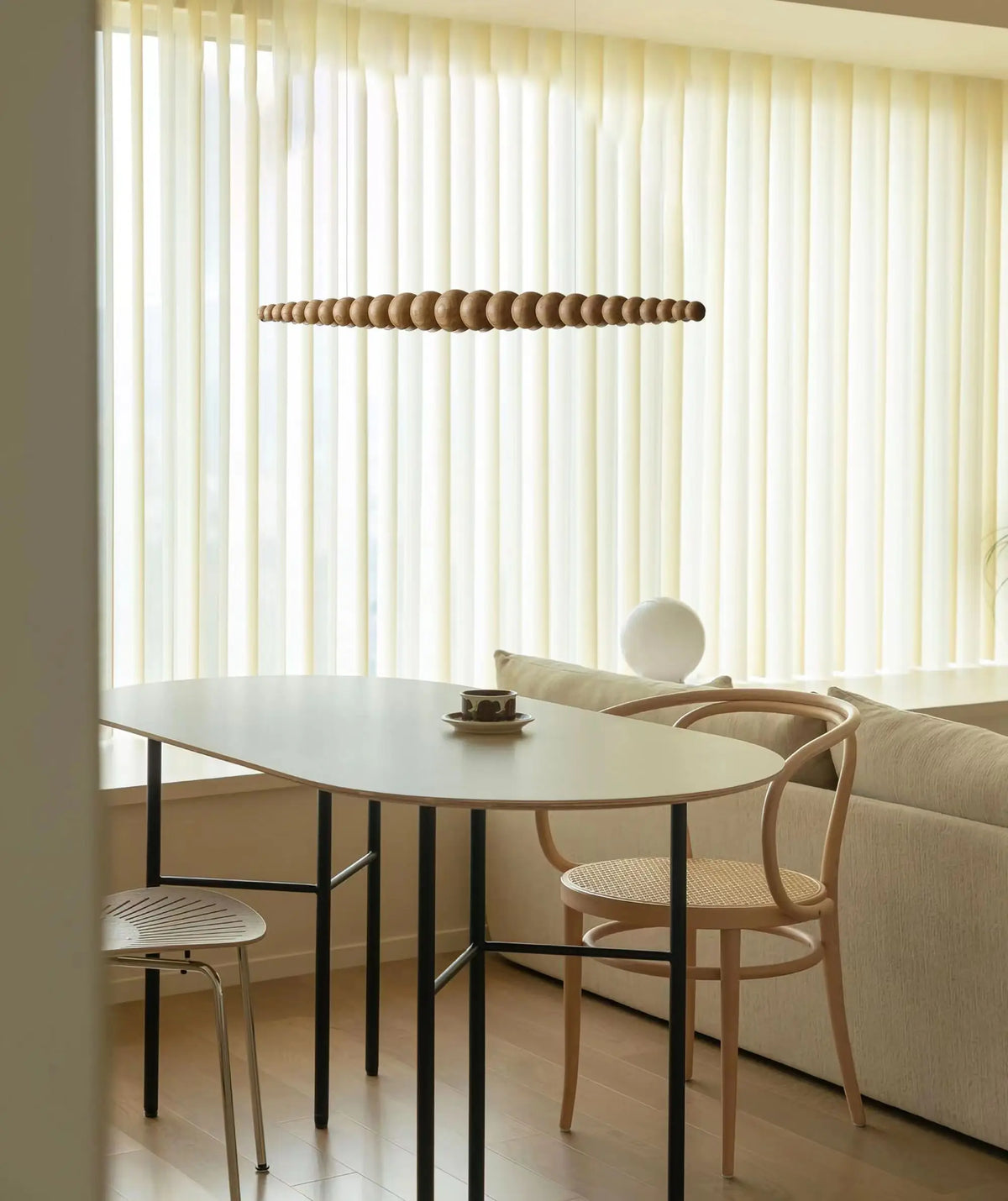 Wooden pendant light modern table long linear LED kitchen island lamp for dining room, living room, office - vue 4 sur 10