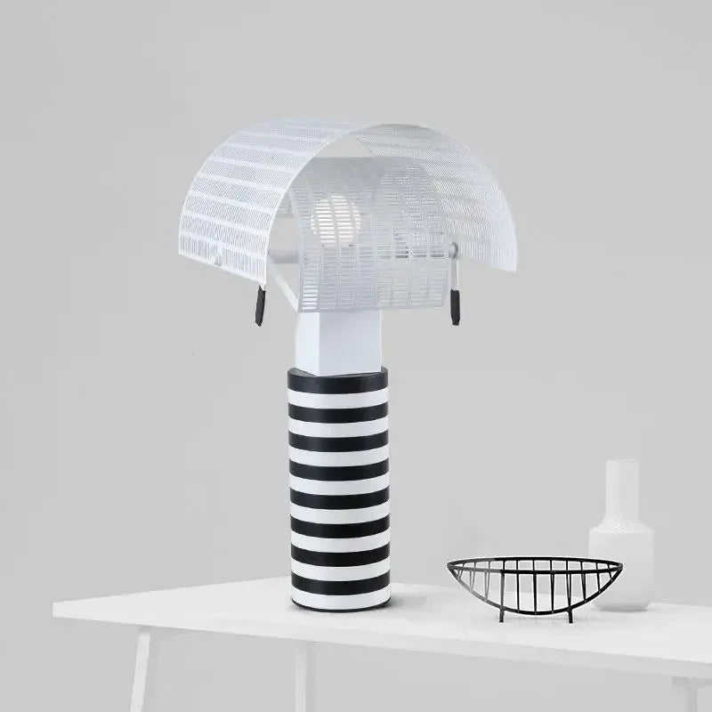 Nordic design zebra stripe road sign pendant light for creative decor - vue 3 sur 8