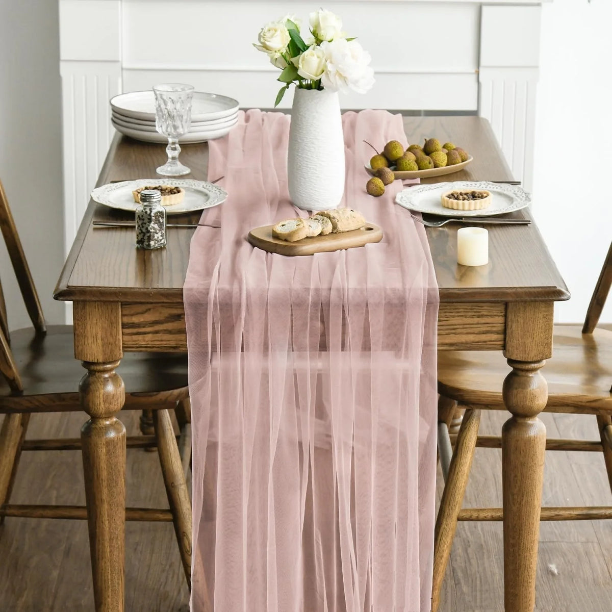 Sheer gauze table runner for wedding and arch decoration - vue 4 sur 6