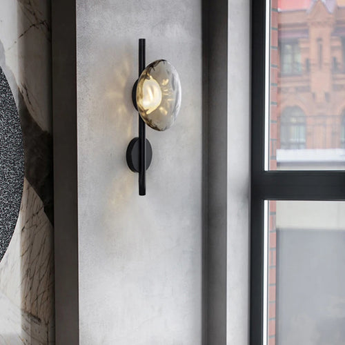Nordic clear glass and gold metal wall light for multiple spaces - vue 3 sur 18