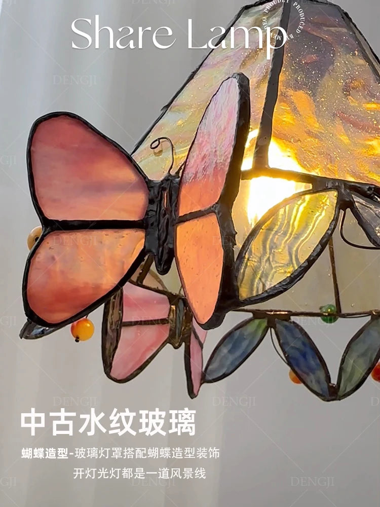 Multicolour Tiffany-style chandelier for children's interior lighting - vue 4 sur 9