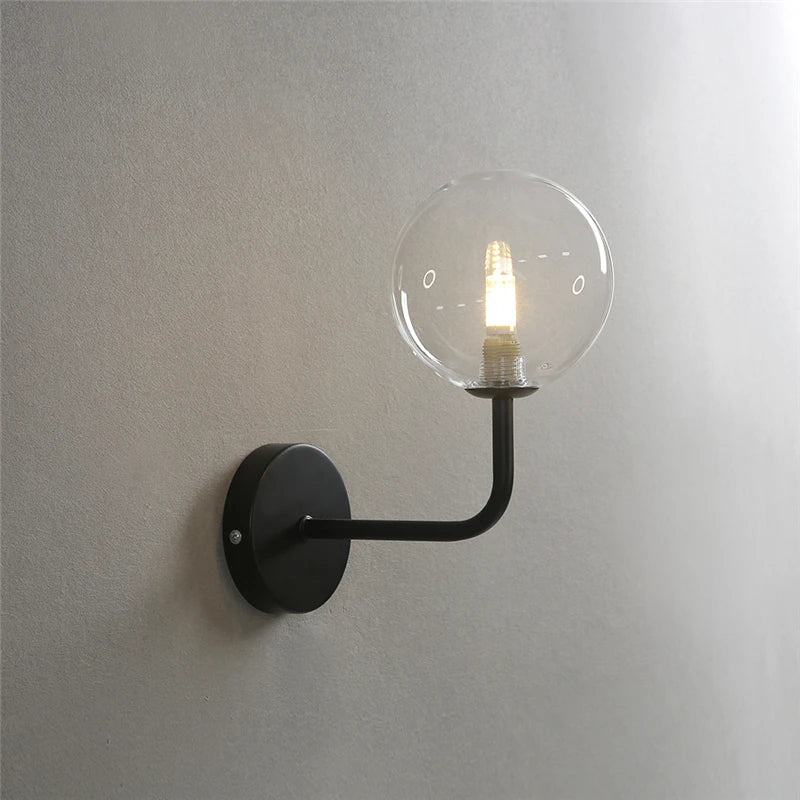Nordic retro wall lamp with curved metal and glass globe - vue 3 sur 13