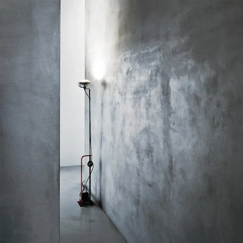 classic Italian design floor lamp for modern decoration - vue 4 sur 9