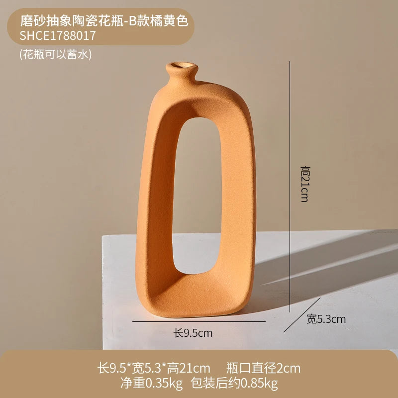 openwork ceramic vase for dried flowers and interior decoration - vue 13 sur 13