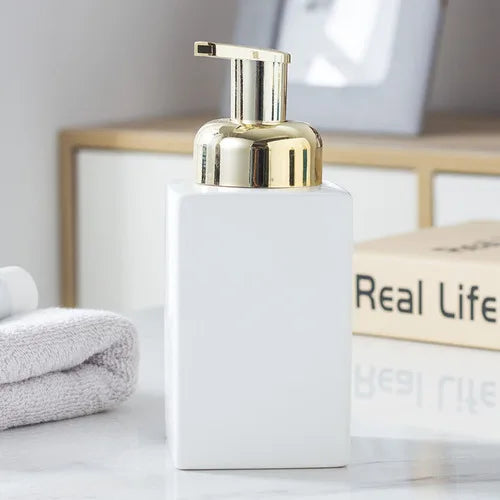 ceramic soap dispenser with gold pump for bathroom - vue 17 sur 17