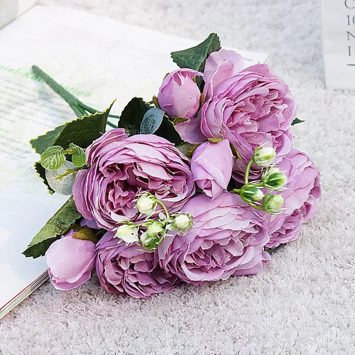 Small artificial flower bouquet for spring decoration and weddings - vue 13 sur 37