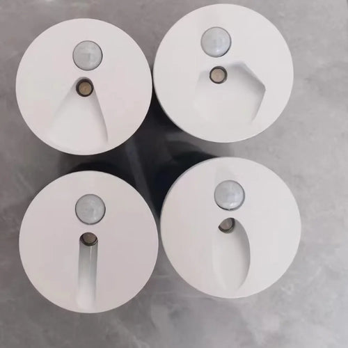 Sandiy round LED wall light with motion sensor - vue 3 sur 18
