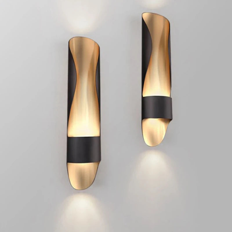 Industrial wall light for modern and minimal interiors - vue 5 sur 7