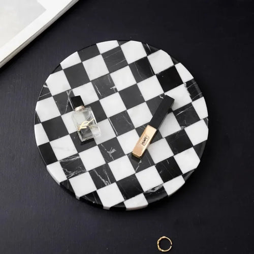 Nordic style marble tray with chessboard pattern luxury home decor - vue 4 sur 6