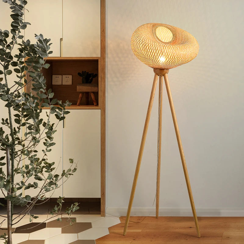 Japanese retro art bamboo floor lamp for elegant interior