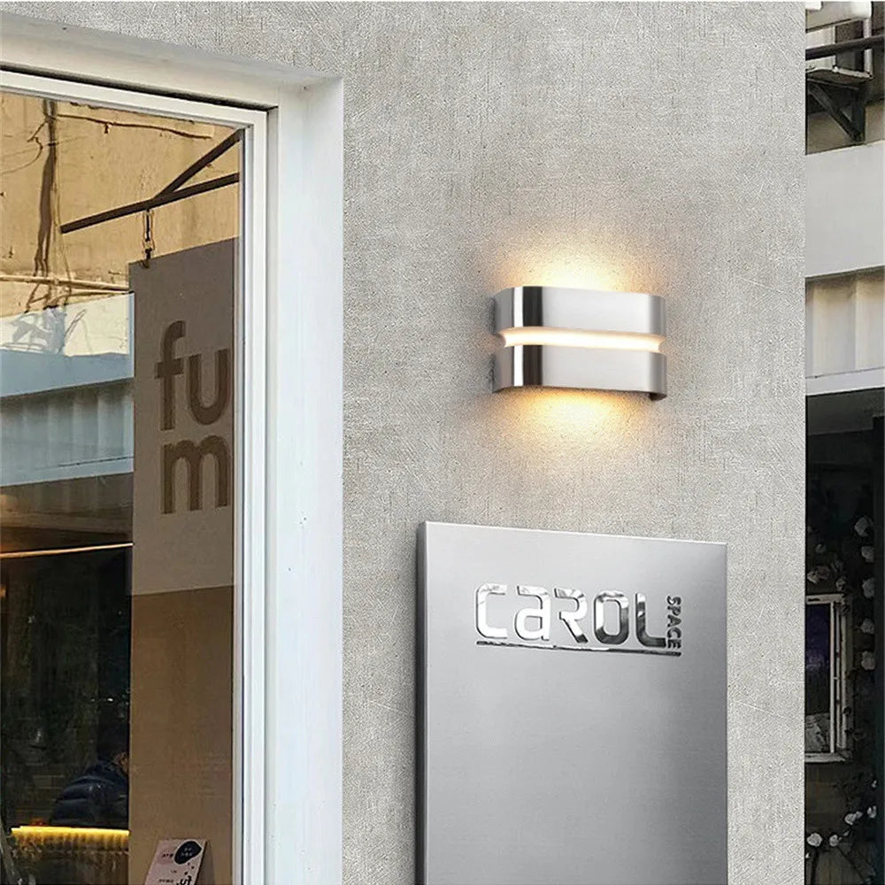 Modern waterproof stainless steel outdoor LED wall light - vue 4 sur 9