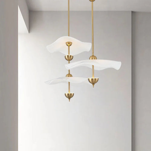 Gold metal lotus design art deco pendant light - vue 3 sur 10