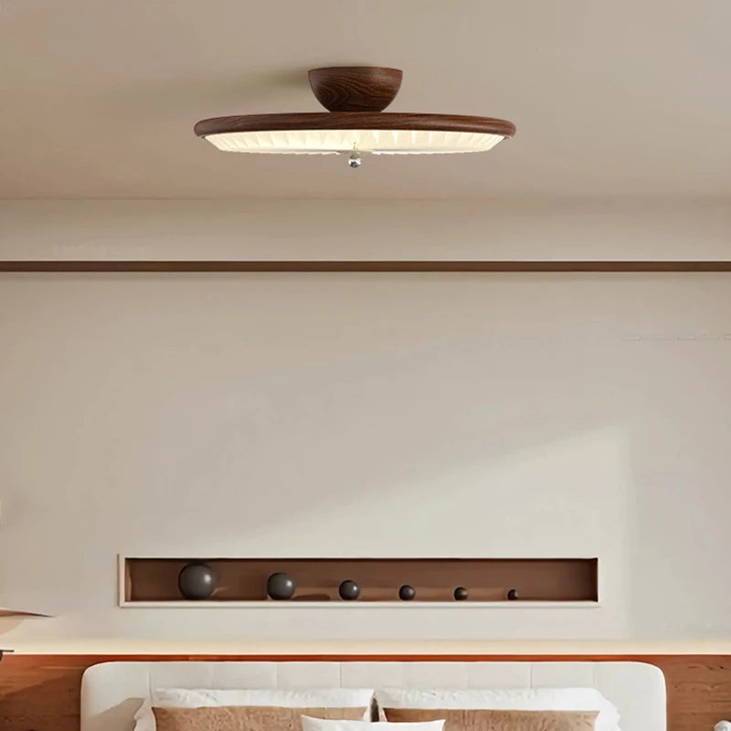 Minimalist medieval bronze ceiling light for study - vue 3 sur 10