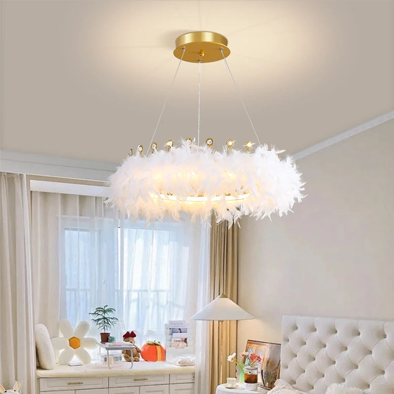 Nordic feather chandelier for girls' room creative luxury style - vue 4 sur 10