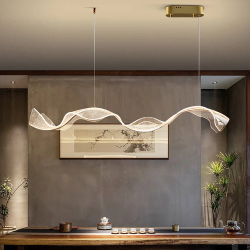 Modern design LED chandelier for interior adjustable in transparent acrylic - vue 5 sur 8