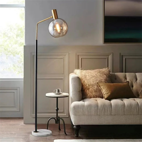 Elegant gold and black floor lamp in metal and glass - vue 2 sur 9