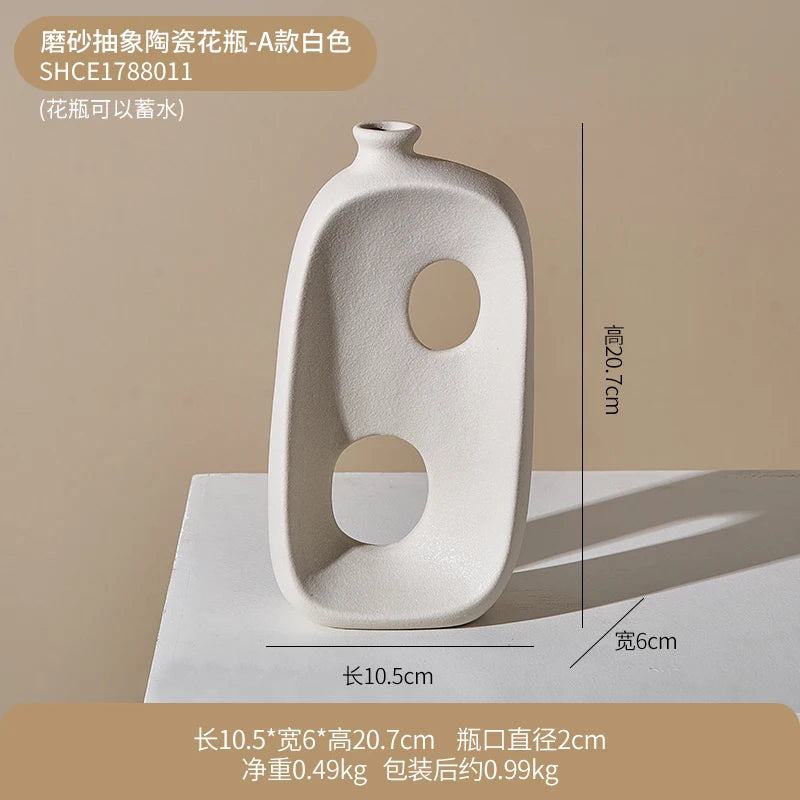 openwork ceramic vase for dried flowers and interior decoration - vue 11 sur 13